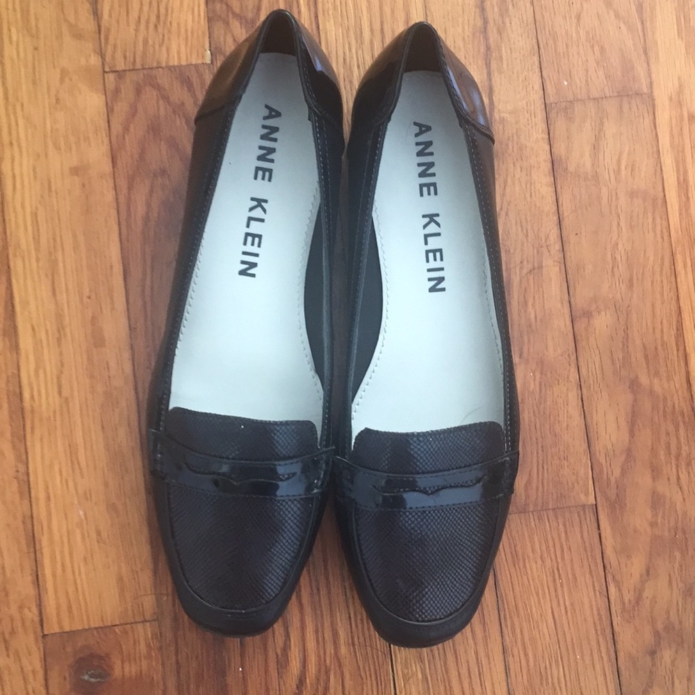 Anne Klein Loafer